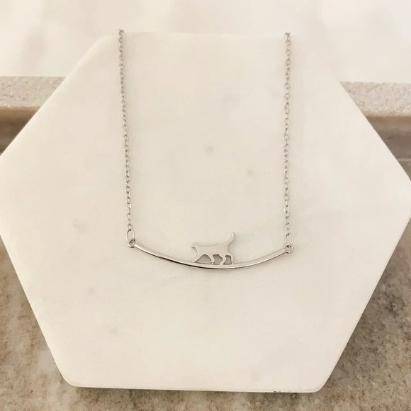 925 Sterling Silver Cat Bar Necklace Curve Bar Necklace Dainty Kitty Necklace - Picture 1 of 8